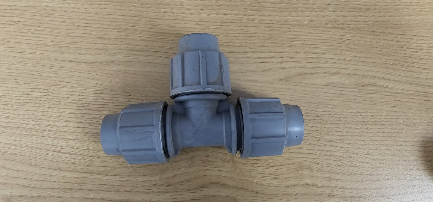 TAF PP 1/2"X1/2" X1/2" GREY