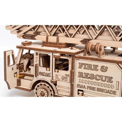 CONSTRUCTION KIT OF MECHANICAL MODEL"FIRE TRUCK"