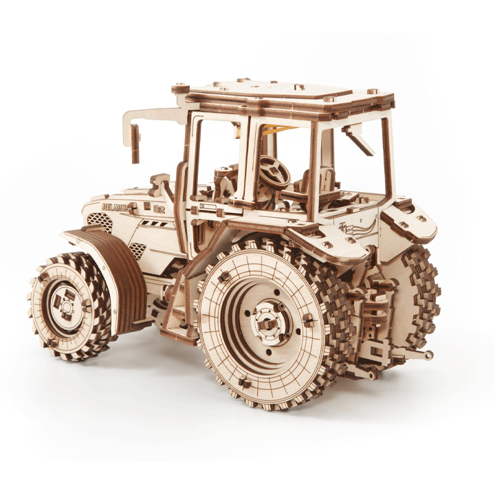 CONSTRUCTION KIT OF MECHANICAL MODEL"TRACTOR BELARUS-82"