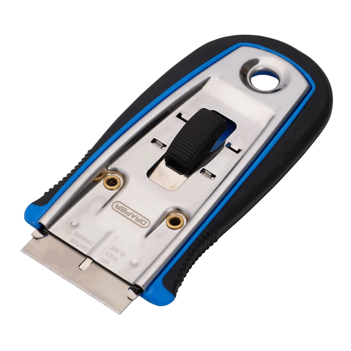 RETRACTABLE WINDOW SCRAPER