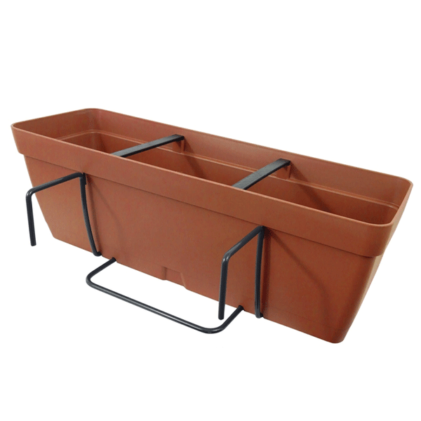 WINDOW POT 60CM WITH METAL SQUARED BRACKET TERRACOTTA