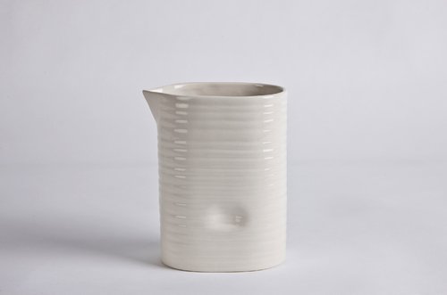 JUG H13 WHITE