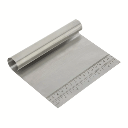 PASTA CUTTER + GRADUATIONS